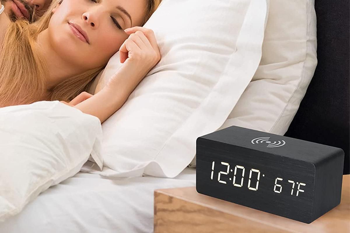 Digital Alarm Clock Wooden Table Desk Bedside LED Clock with Wireless Charger -Light Wood