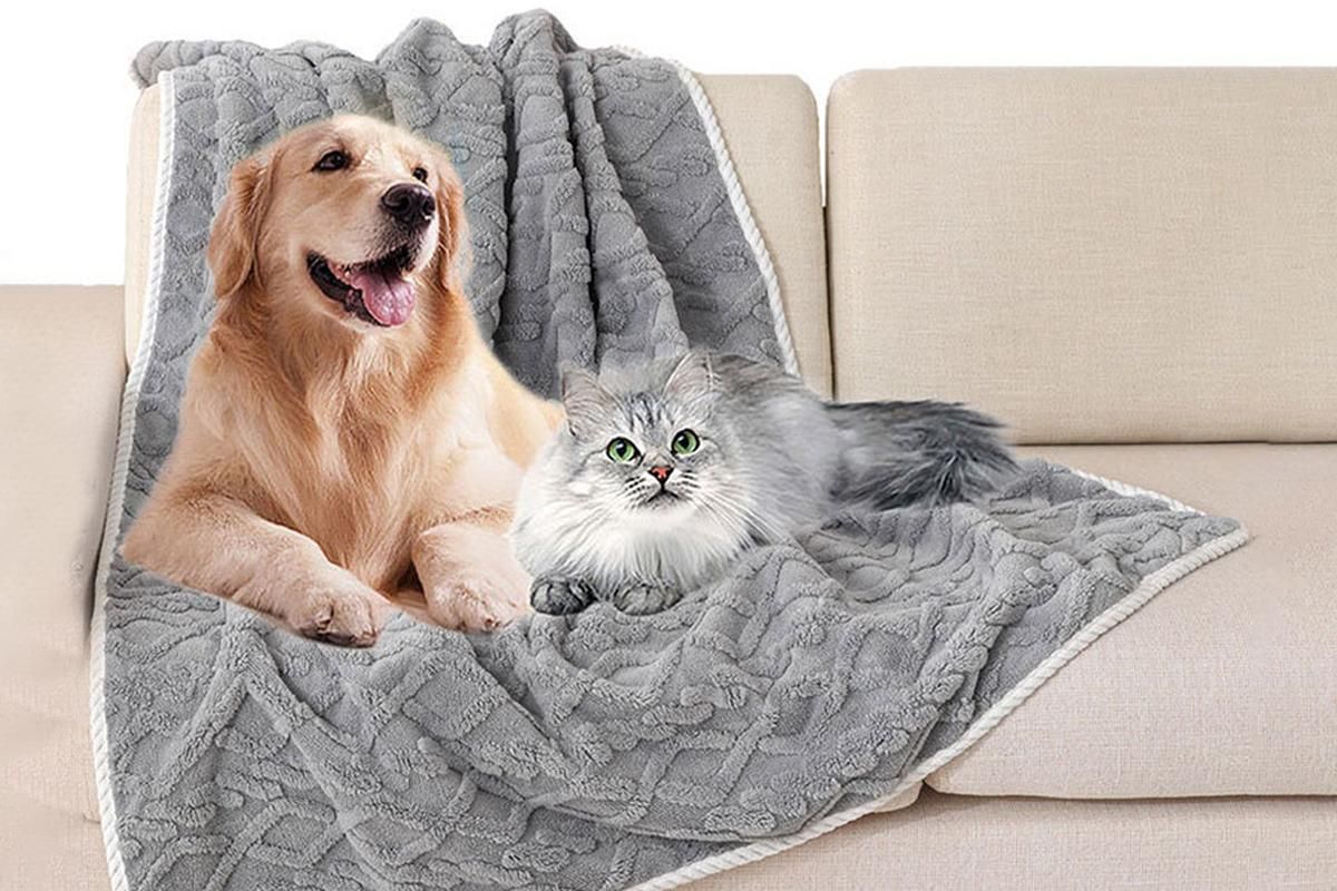 2pcs Pet Blanket for Couch Protection Water Resistance Cats Dogs Blanket for Furniture Protector-Grey M