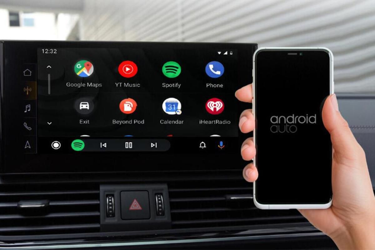 2 In-1 Wired To Wireless CarPlay Android Auto USB Car Dongle Connect Box