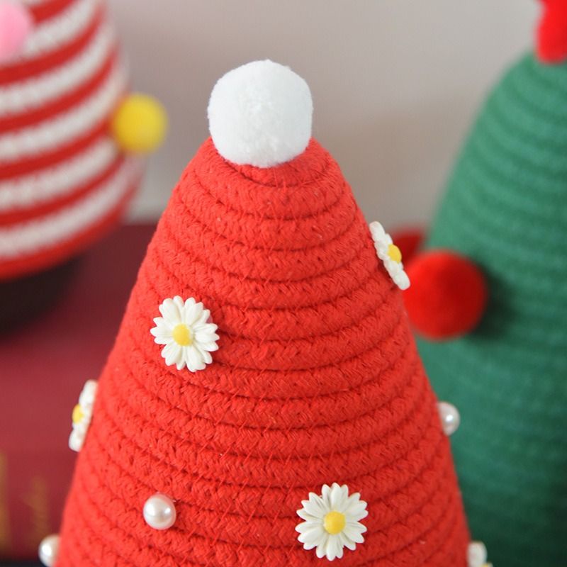 Christmas-themed cotton yarn woven storage basket, Christmas tree-shaped desktop storage box with lid, entryway key and remote control organizer - cosmetic storage box - red and white