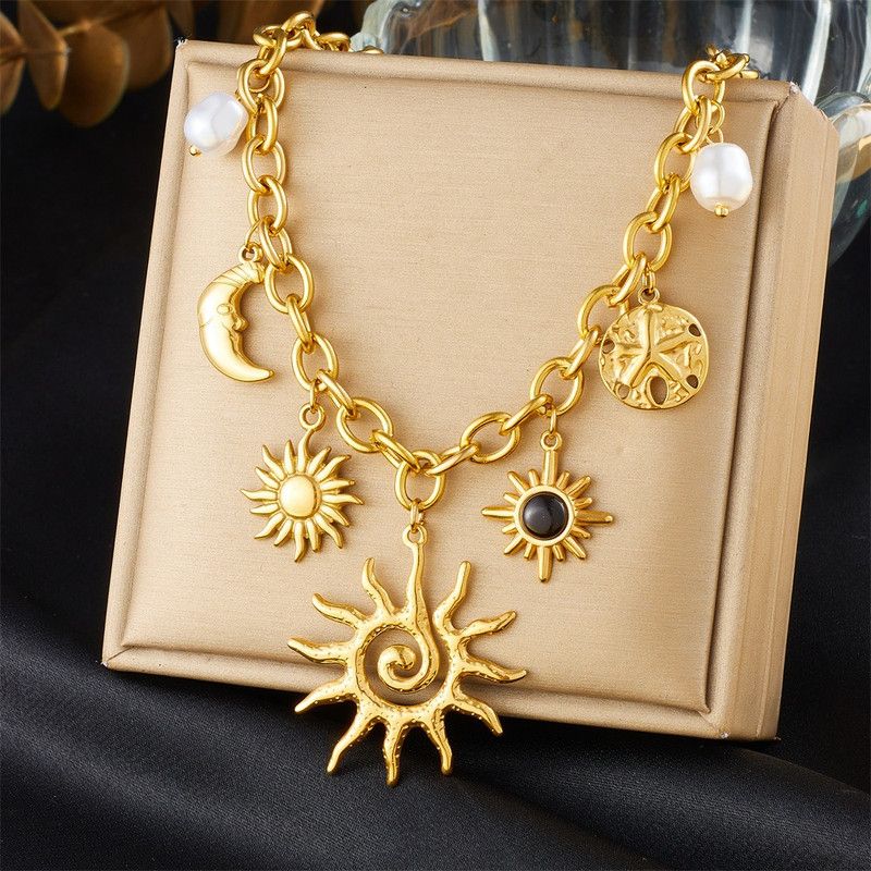Bohemian-style multi-pendant necklace, gold-plated titanium Cuban chain, women's sun-and-moon pearl collar necklace