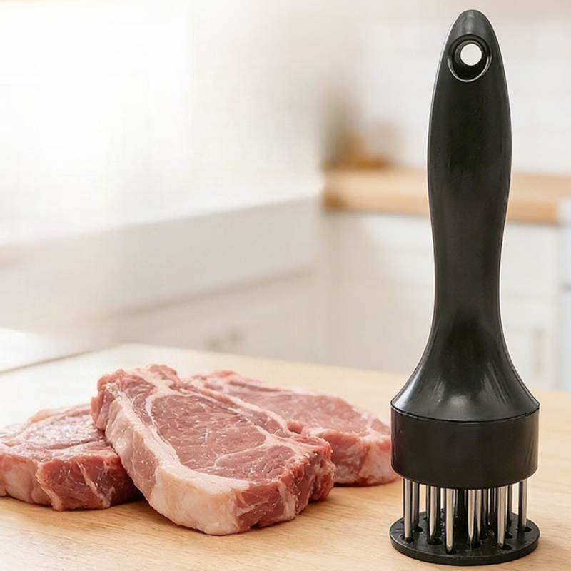 2-Pack Stainless Steel Meat Tenderizer, 2.5cm Needle Pricker with Safety Guard & Automatic Rebound, for Steak, Pork, Chicken, BBQ & Marinade - White + Black