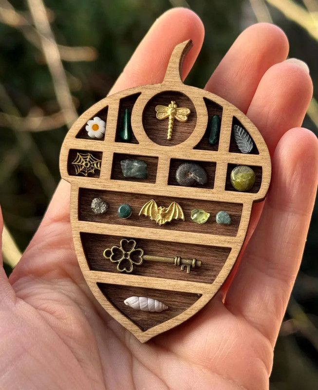 Wooden display stand for mini curiosities,Nut