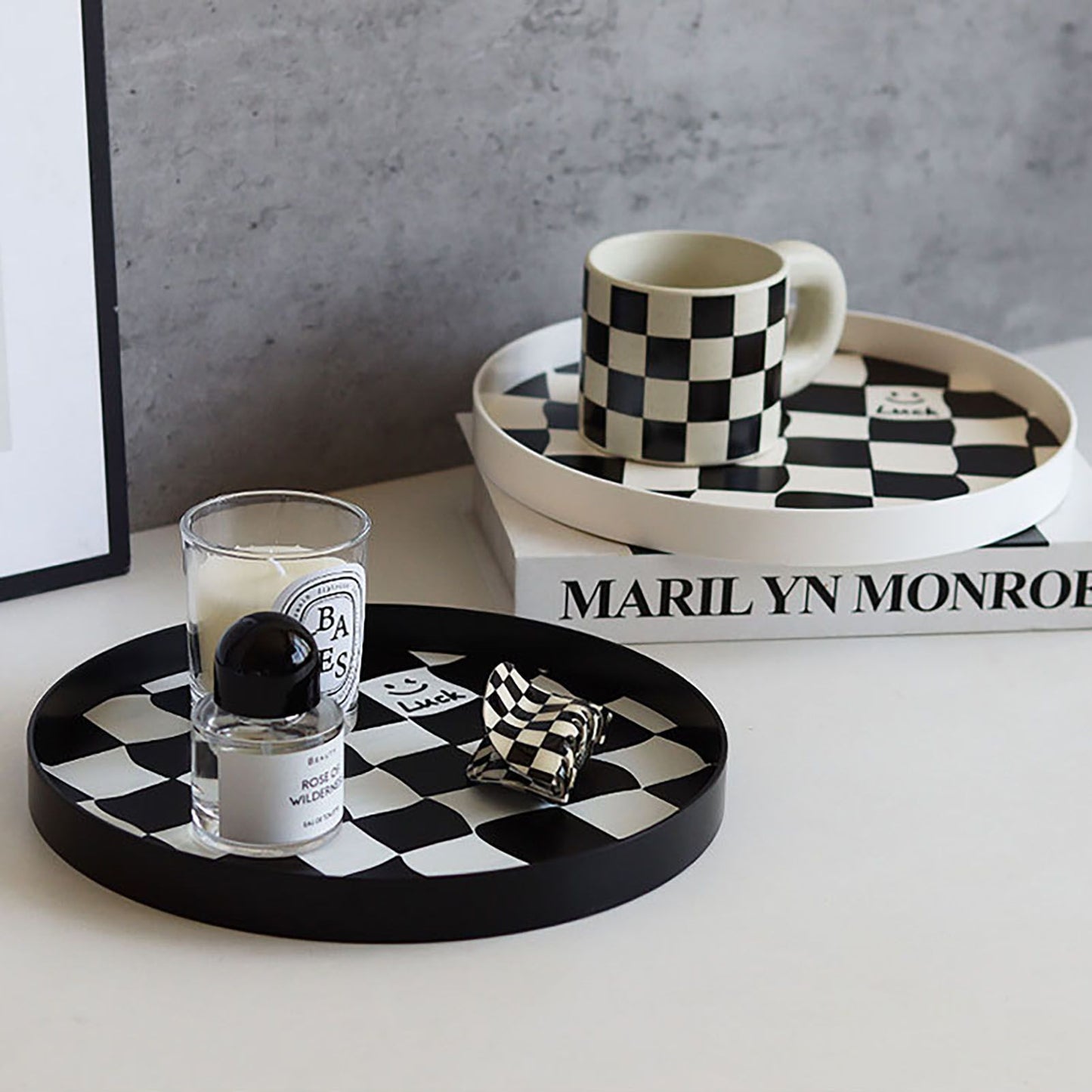 Round Storage Organizer Tray Checkerboard Design Plate Container Tray for Fruit Perfume Jewelry White, Large