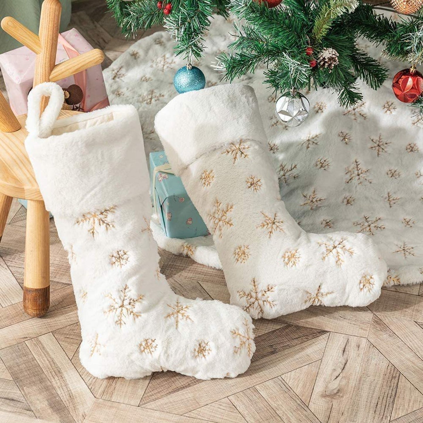 Polyester Christmas Stocking Pendant with Embroidery Snowflake Pattern Xmas Tree Decoration OrnamentGold