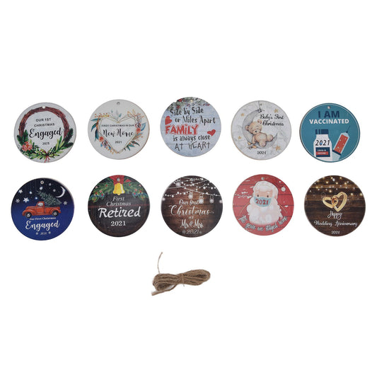 10pcs Christmas Hangings Wooden Round Beautiful Pattern Christmas Tags with Landyard for Christmas Tree Decoration Gift