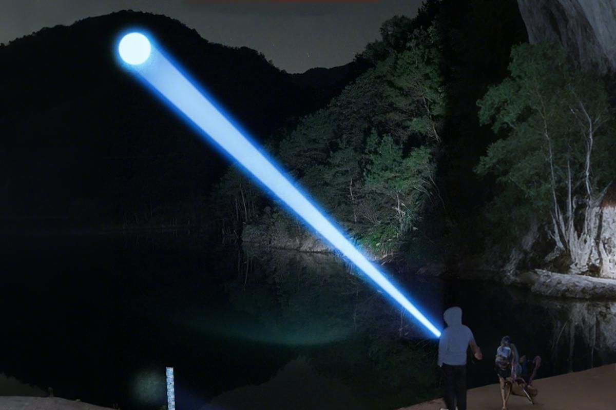 Rechargeable LED Flashlights with Digital Power Display Zoomable High Lumens Bright EDC Flashlight for Outdoor
