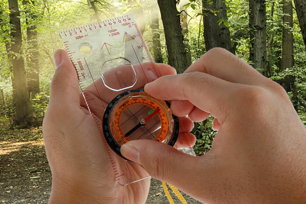Professional Compass with Map Scale Multifunctional Baseplate