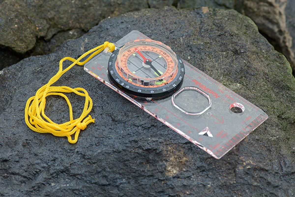 Professional Compass with Map Scale Multifunctional Baseplate