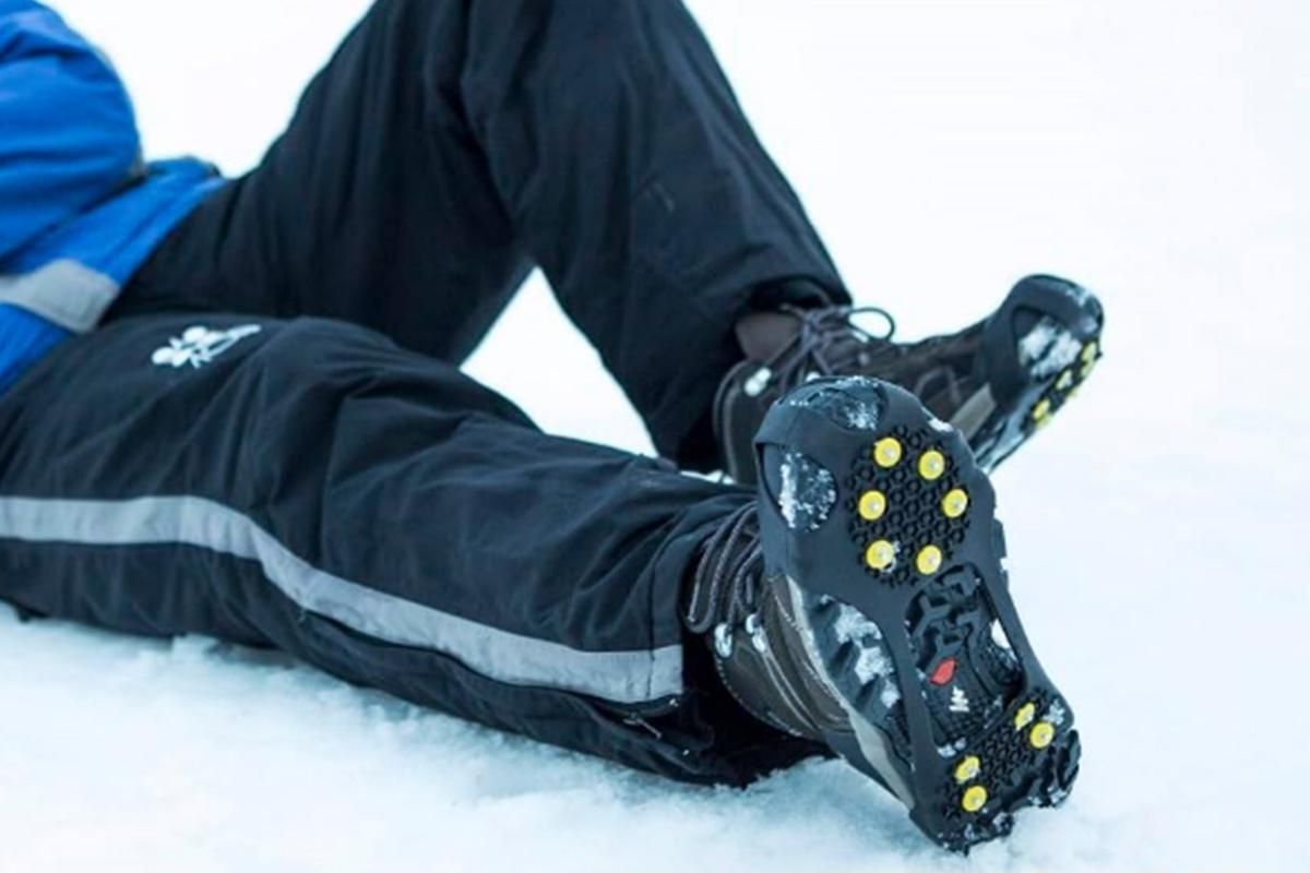 Ice Cleats Crampons Snow Shoe Spikes Grips Anti-Slip for Shoes Boots -M