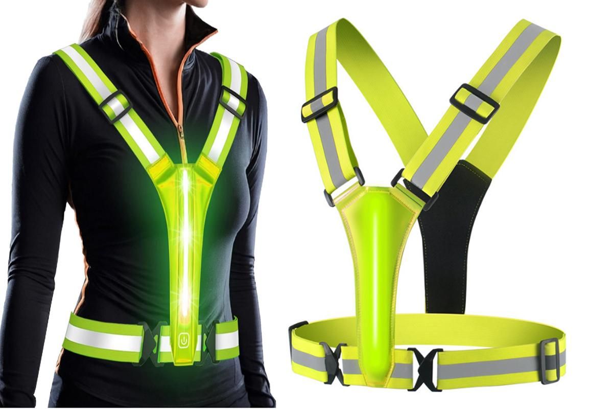 LED Reflective Vest Running Gear USB Rechargeable LED Light Up Vest High Visibility with Adjustable Waist and Shoulde for Night Walking Cycling, High Visibility Running Vest with Reflective Strips -Blue