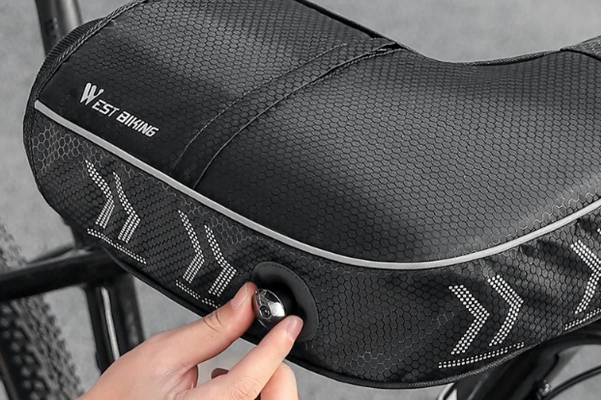 Winter Bike Handlebar Mitts - Universal Thickened Windproof Gloves for Road Bicycles