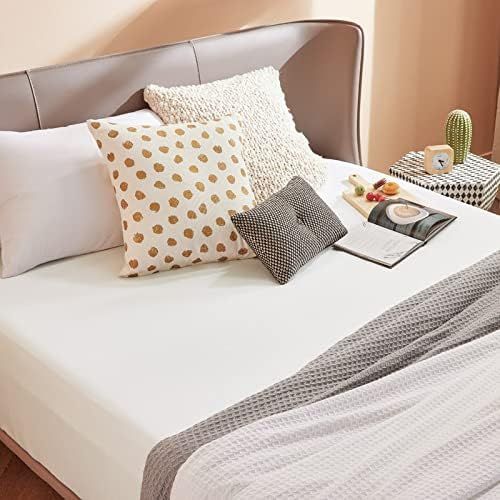 2000TC Hotel Quality Fitted Sheets - 2 Piece Fitted Sheets  -Breathable Bedding - Wrinkle, Fade, Stain Resistant- 16inch/40cm Deep Pocket Fitted Bed Sheets-Wrinkle and Fade Resistant,(White,King)