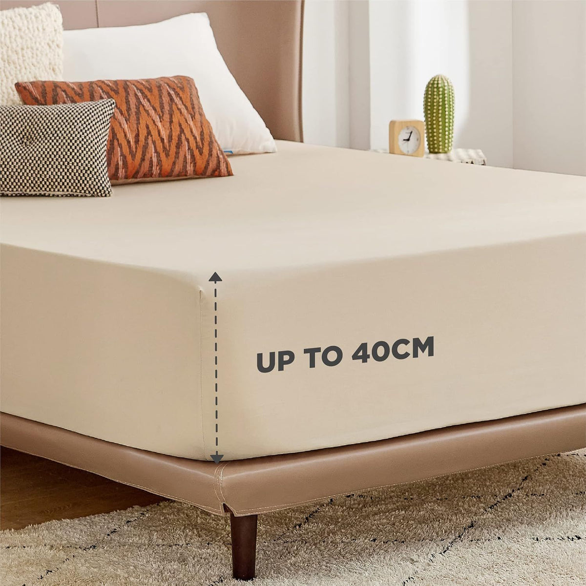 2000TC Hotel Quality Fitted Sheets - 2 Piece Fitted Sheets  -Breathable Bedding - Wrinkle, Fade, Stain Resistant- 16inch/40cm Deep Pocket Fitted Bed Sheets-Wrinkle and Fade Resistant,(Cream White,Super King)