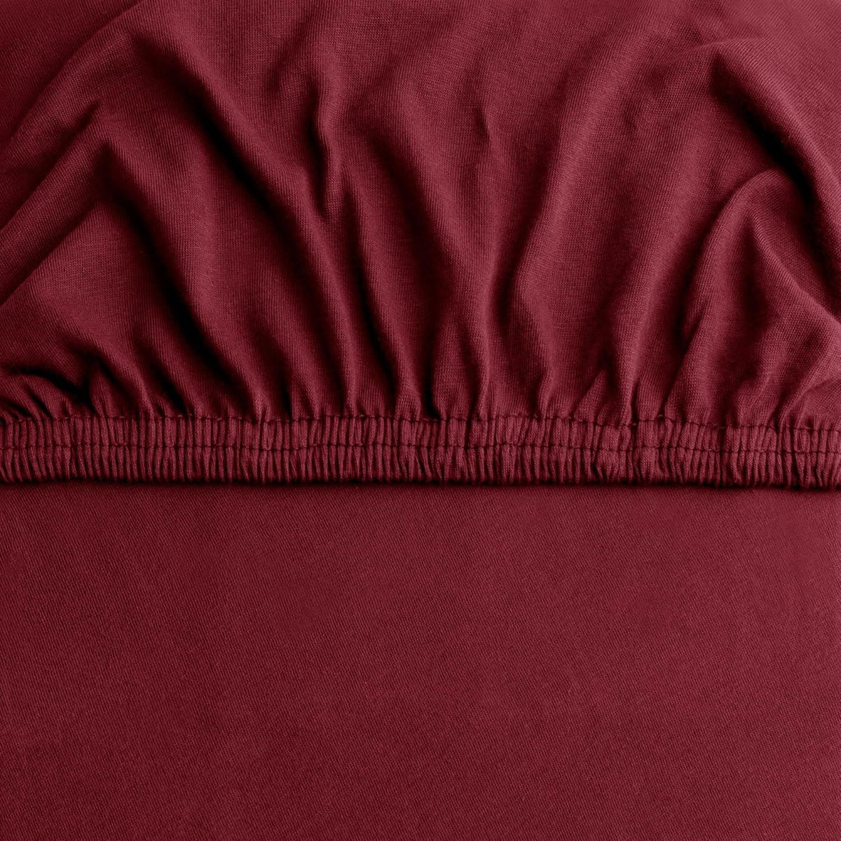 Hotel Quality Fitted sheets - 2 Piece Fitted sheets  -Breathable Bedding - Wrinkle, Fade, Stain Resistant- 26inch/40cm Deep Pocket Fitted Bed Sheet-Wrinkle and Fade Resistant,(Red,Double)