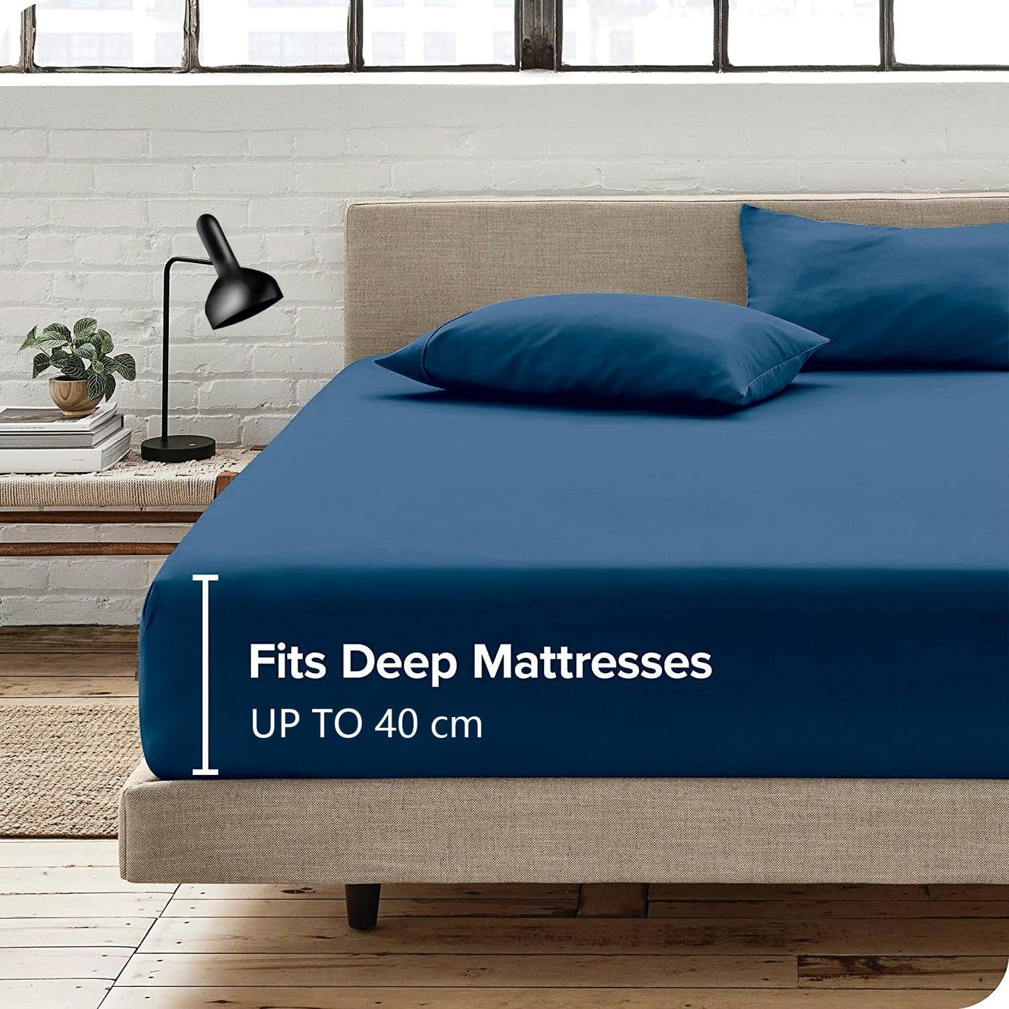 Hotel Quality Fitted Sheet - 1 Piece Fitted Sheet  -Breathable Bedding - Wrinkle, Fade, Stain Resistant- 16inch/40cm Deep Pocket Fitted Bed Sheet-Wrinkle and Fade Resistant,(Navy,King Single)