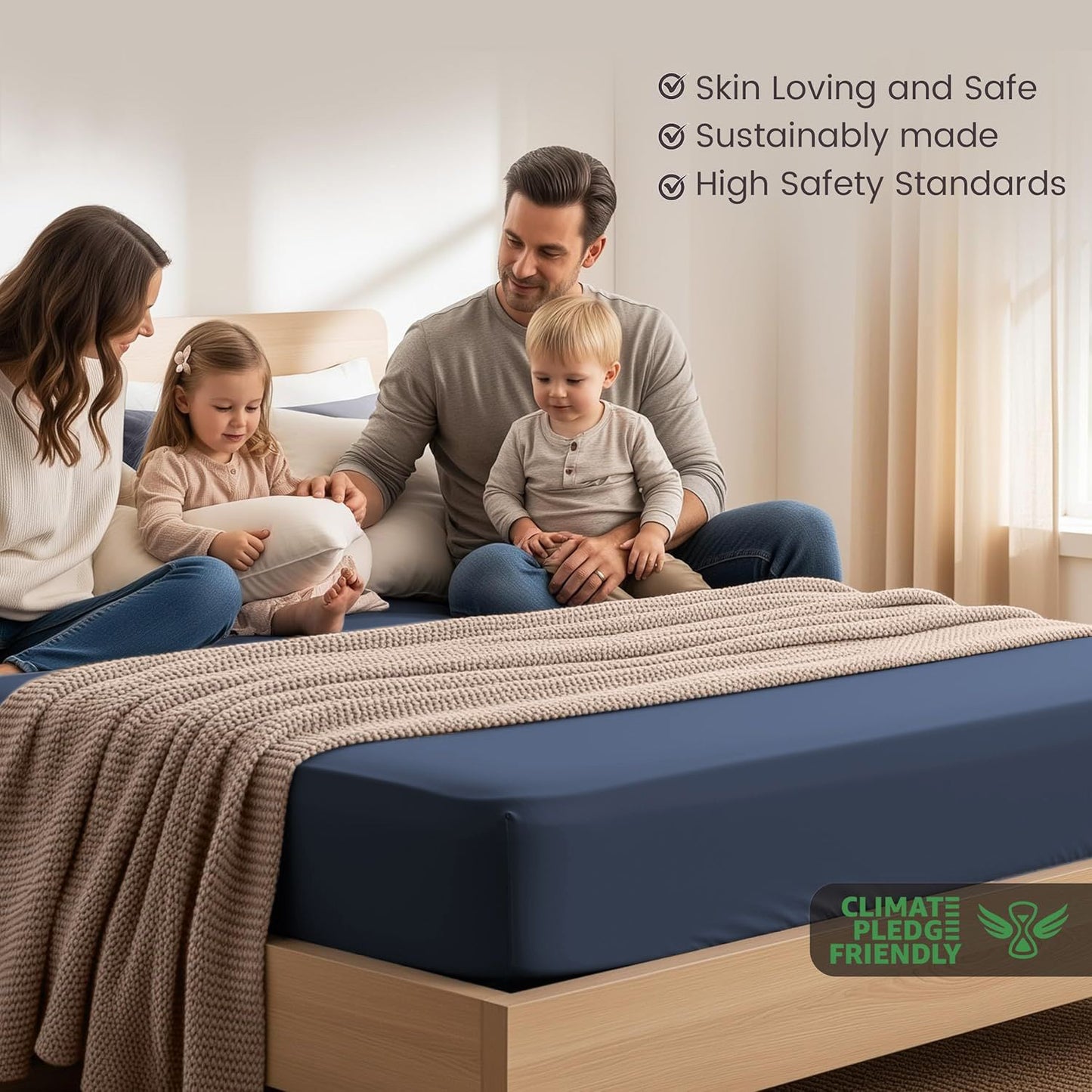 Hotel Quality Fitted Sheet - 1 Piece Fitted Sheet  -Breathable Bedding - Wrinkle, Fade, Stain Resistant- 16inch/40cm Deep Pocket Fitted Bed Sheet-Wrinkle and Fade Resistant,(Navy,King Single)