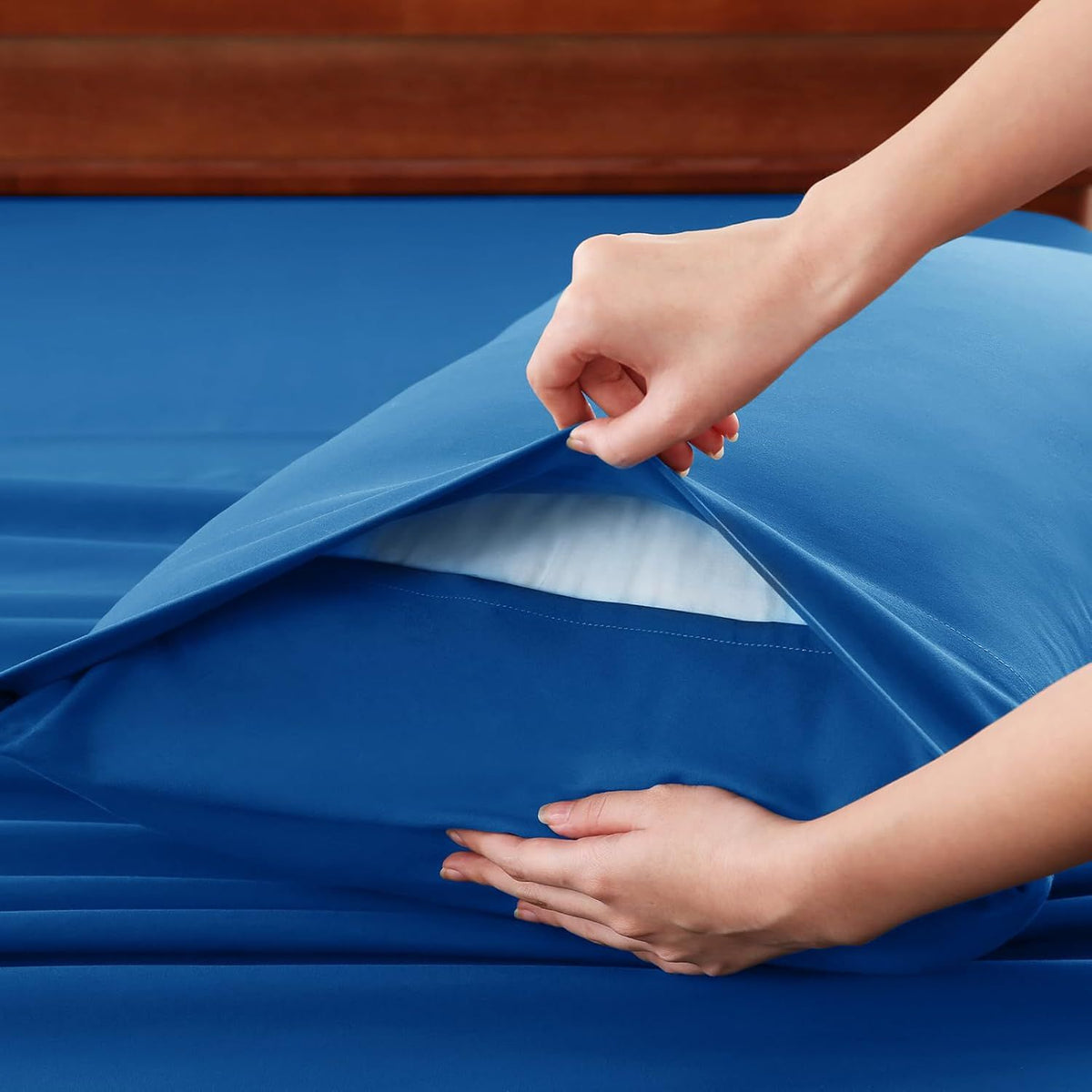 Hotel Soft Bed Sheet Set- Bedding Sheets & Pillowcases -Breathable Bedding - Wrinkle, Fade, Stain Resistant-Deep Pocket Flat Fitted Bed Sheet Set(Royal blue,Queen)