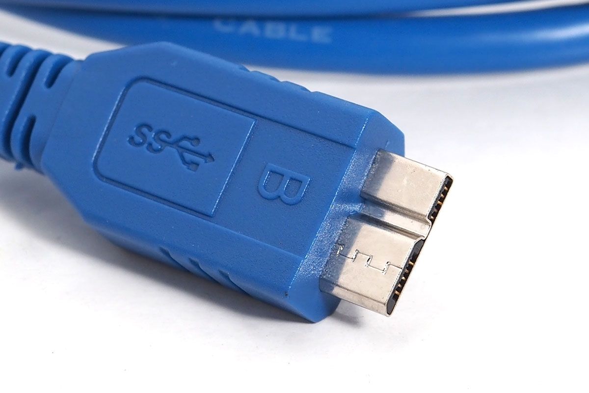 OXHORN CB-U3-AM-02 USB 3.0 MicroB Cable 1.8m