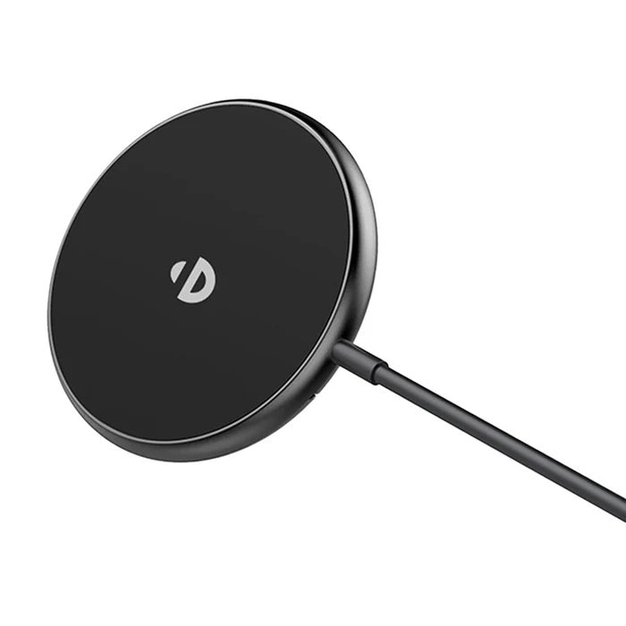 CHOETECH T697-F 15W/7.5W/5W magnetic charger for iPhone, Air Pods and more 1.5M Black
