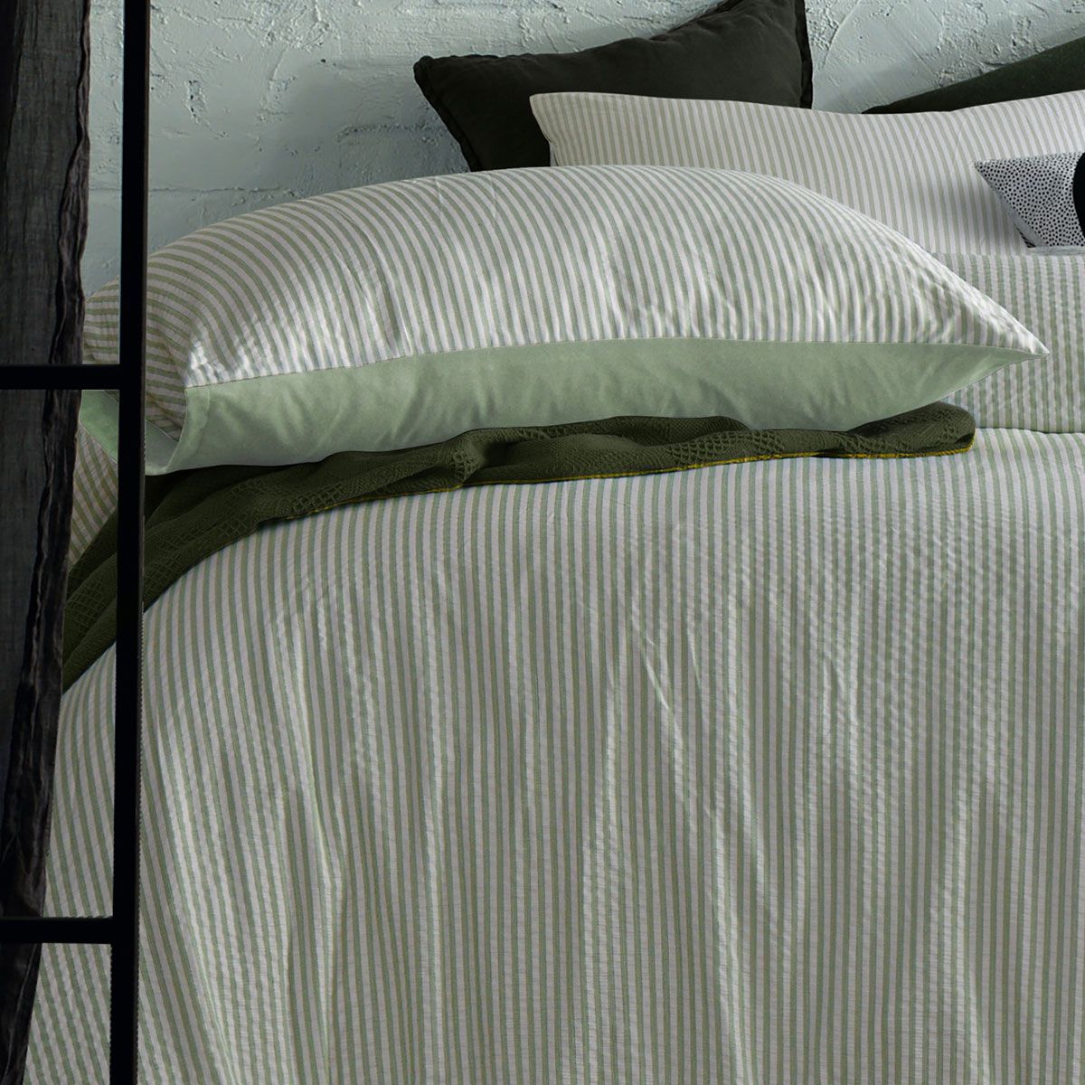 Accessorize Sanford Green Striped Pattern Quilt Cover Set Queen