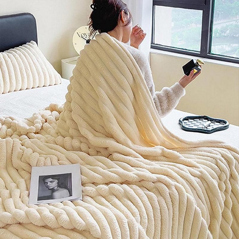 Plush Blanket Leisure Blanket Autumn Winter Warm Nap Throw Soft Cozy - White-150x200cm