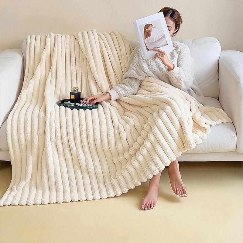 Plush Blanket Leisure Blanket Autumn Winter Warm Nap Throw Soft Cozy - White-150x200cm