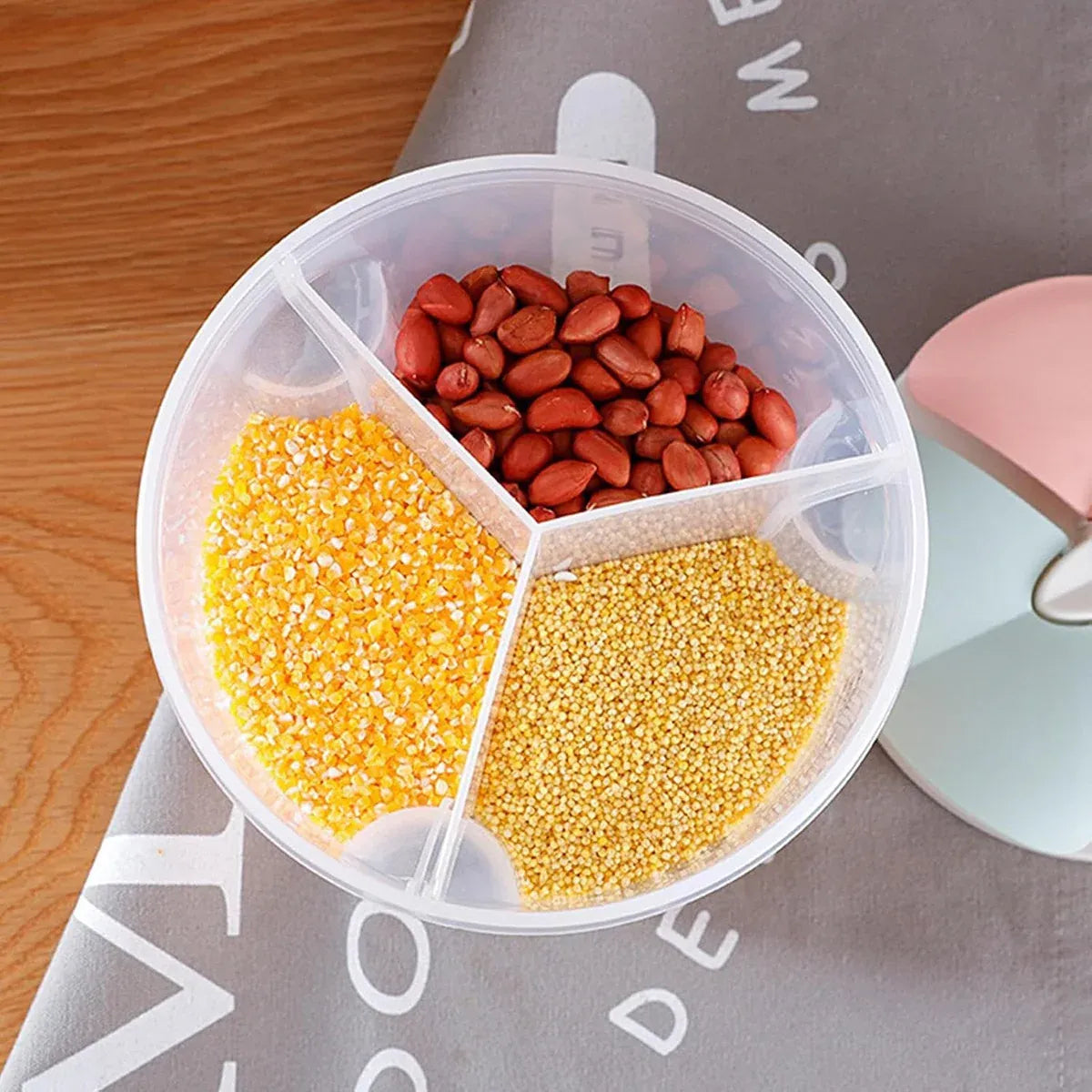 Kitchen Storage Box Transparent with Lid Food Container Tank Pantry Organizer - 2500ML
