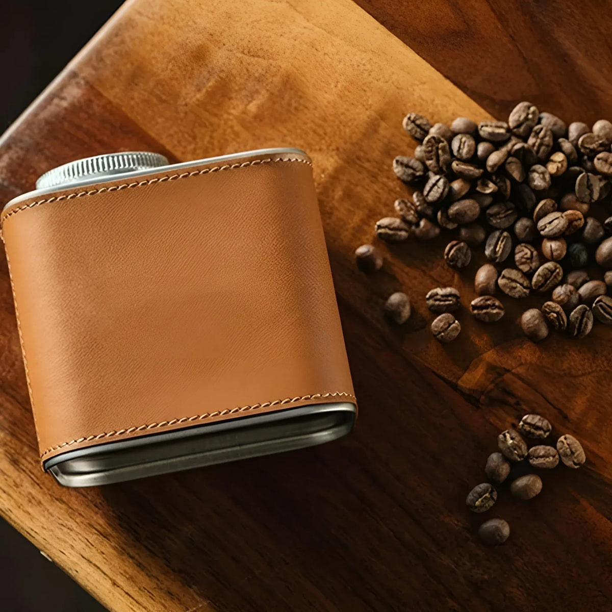 Airtight Coffee Canister Storage Jar Pour Valve Leather 9.6 x 7 x 9.3cm - White