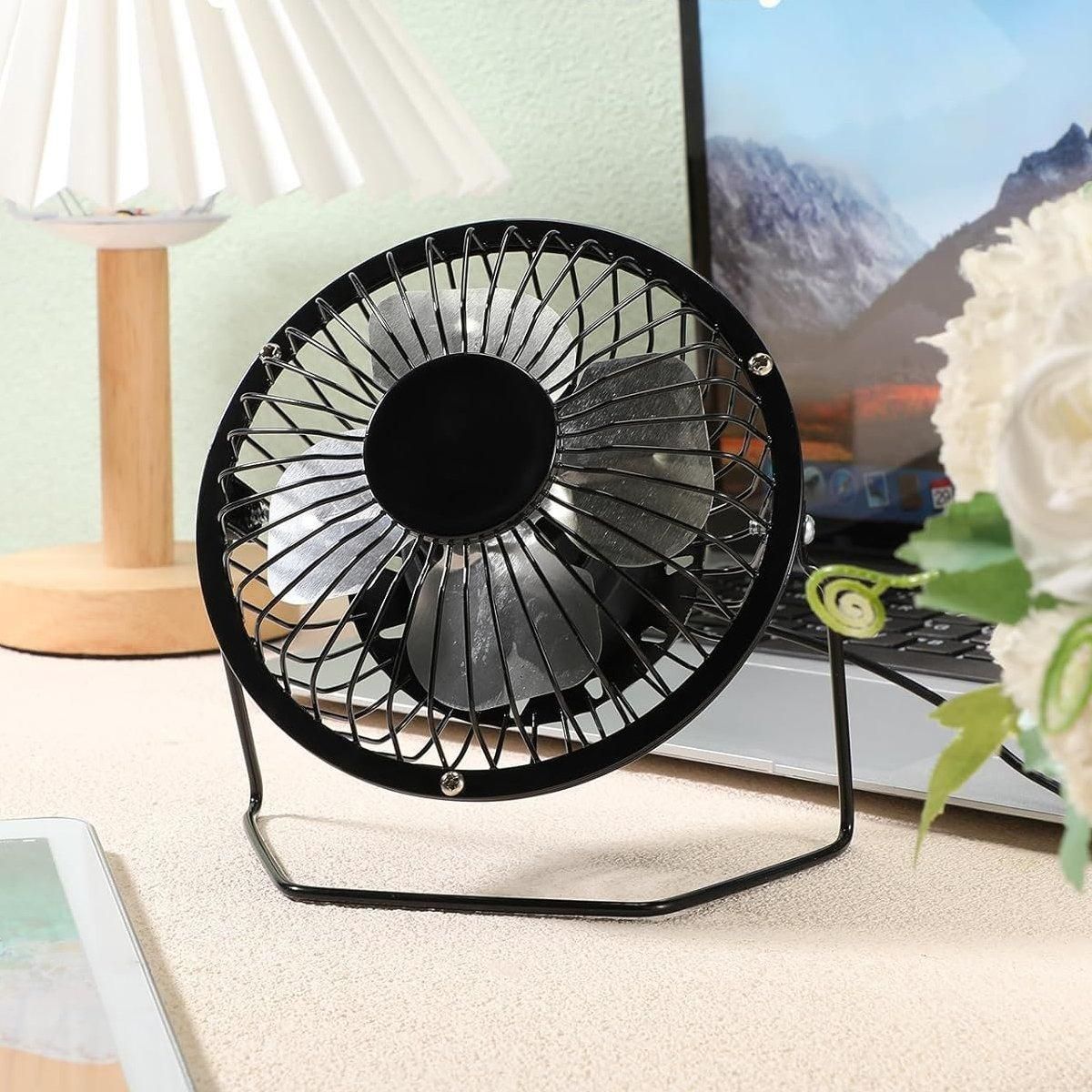 USB Desk Fan 4 Inch Metal Frame Black Portable Table Fan, 1 Piece