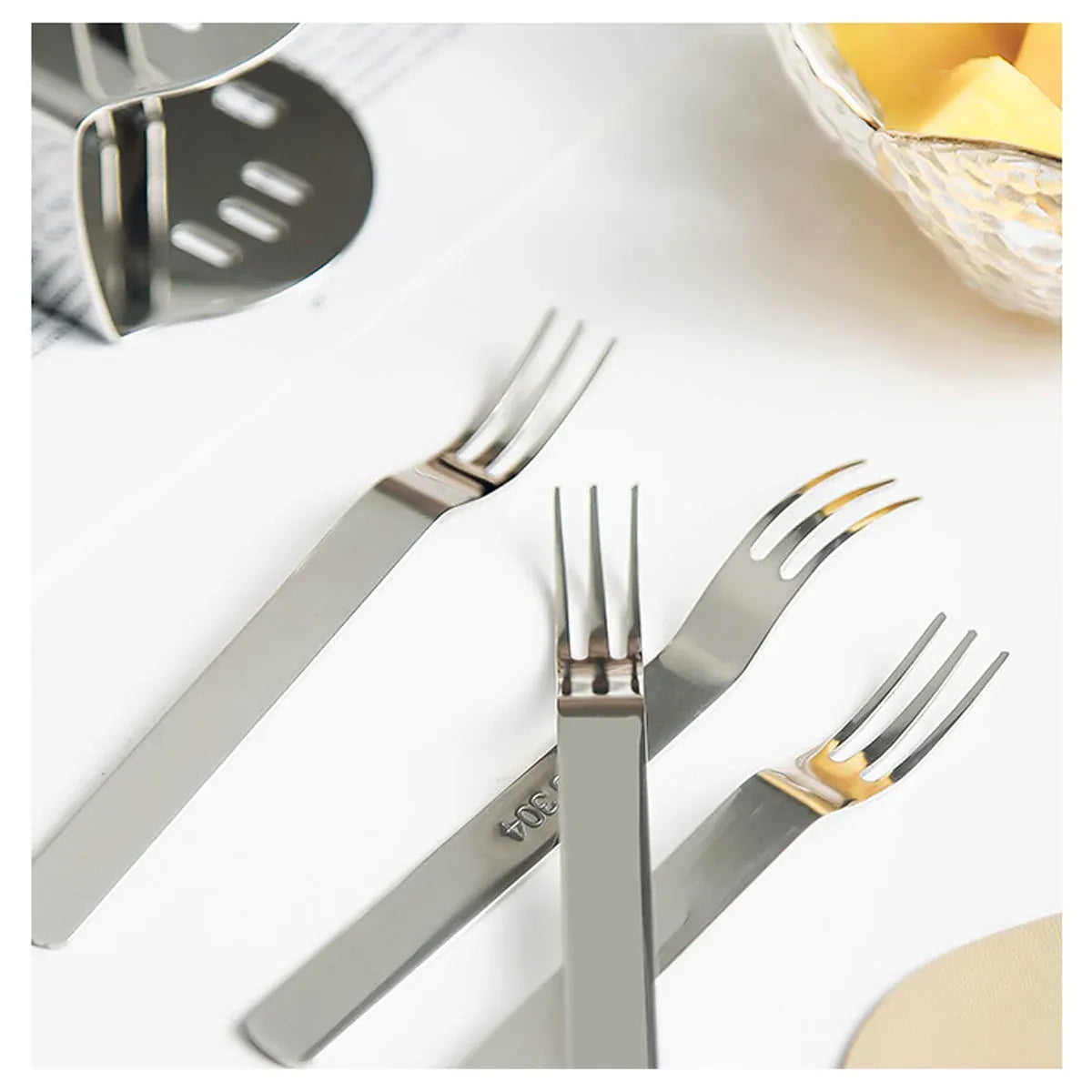 Elegant 304 Stainless Steel Fruit Forks Set of 6 For Home Dessert Cake Use - Golden