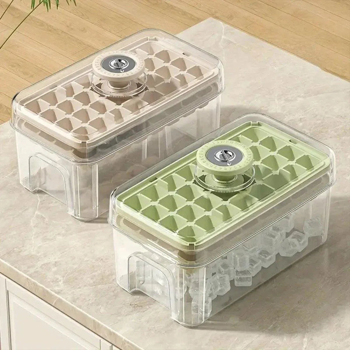 Large Capacity Food Grade Ice Cube Mold with Lid Household Ice Storage Box - Green
