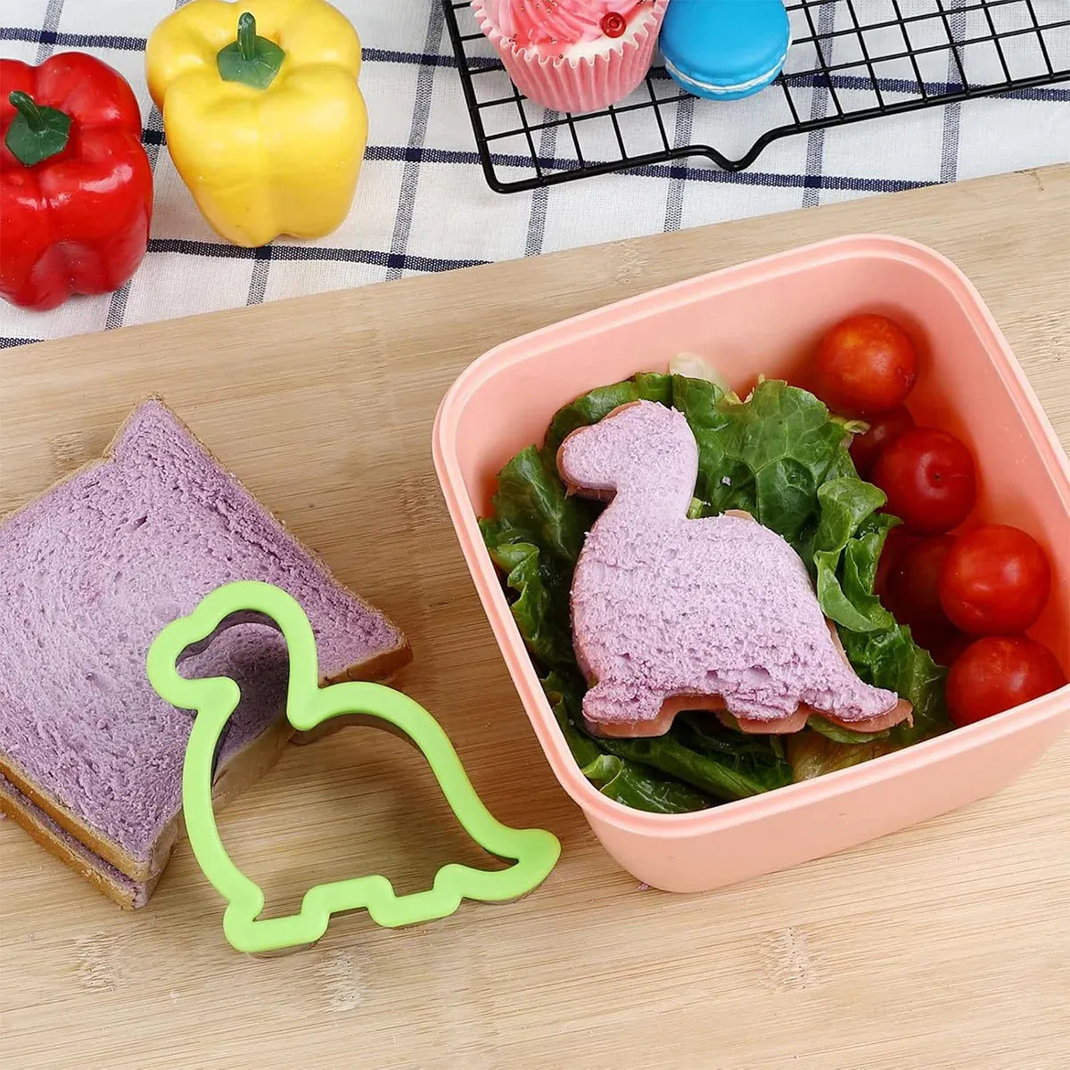 12PCS Sandwich Cutters Cartoon Cookie Molds Food Grade For Baking Decoration
