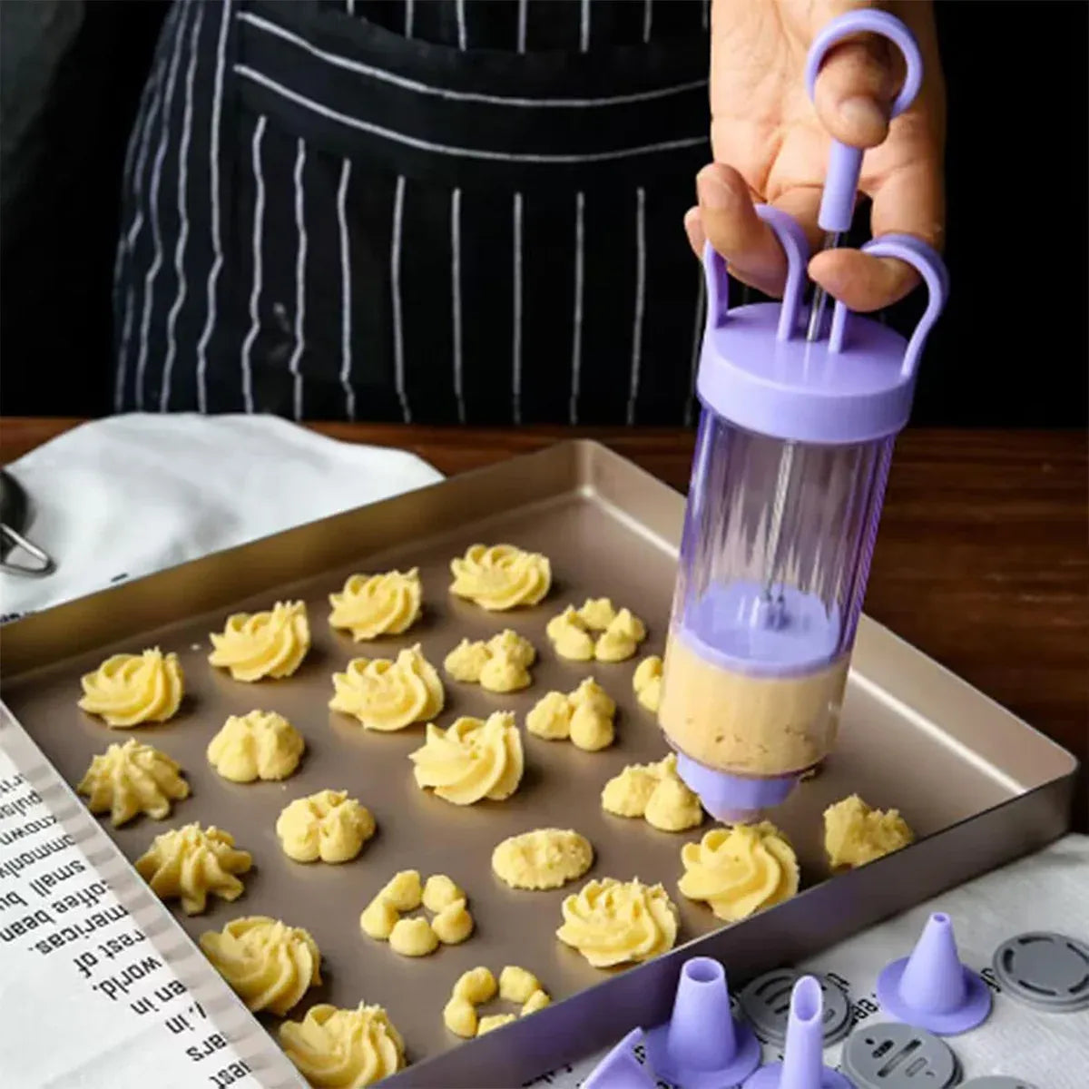 Cookie Gun With Molds Icing Piping Tool Baking Decorating Set For Cake Cupcake