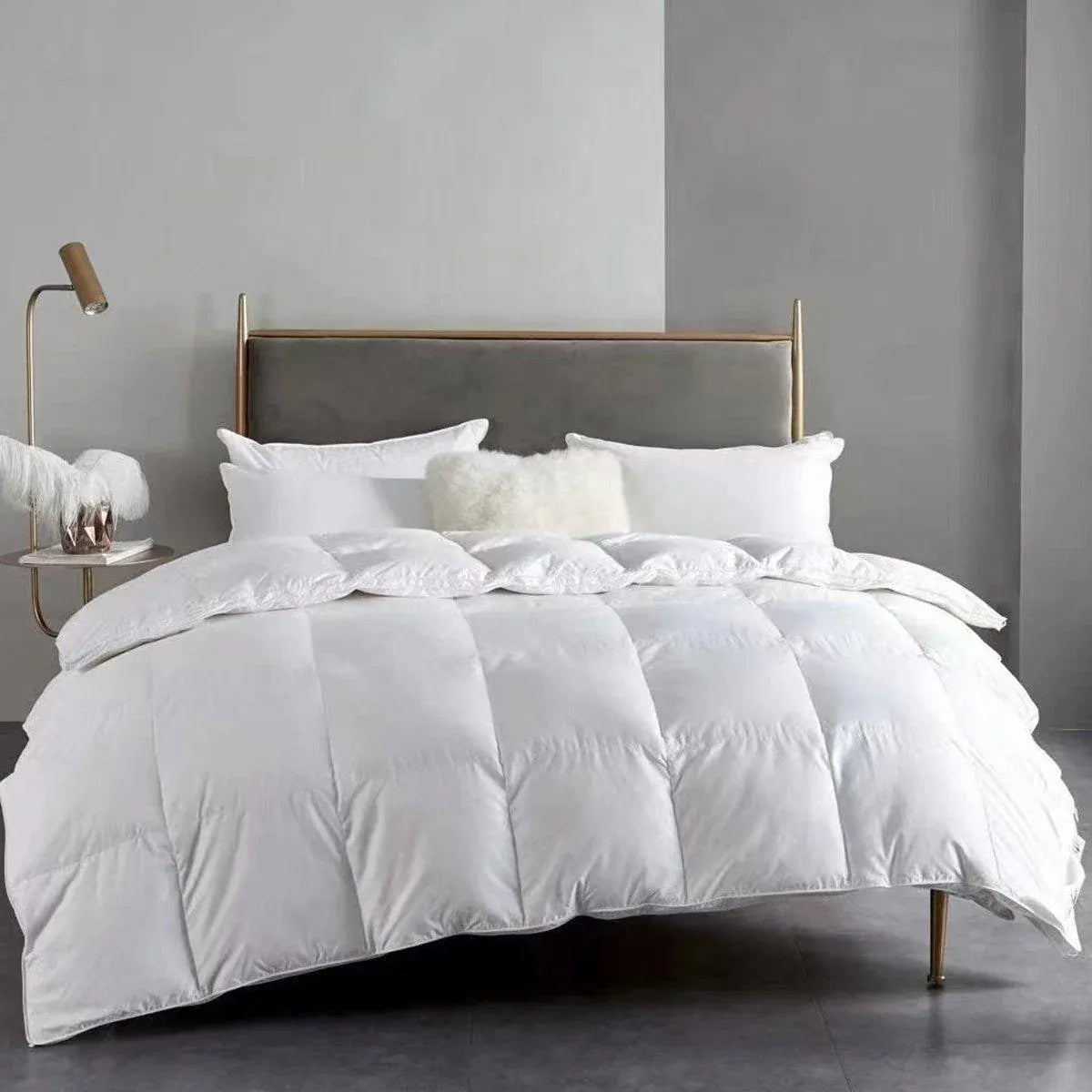 Luxury Hotel Quilt Core – Soft Microfiber Down Alternative Comforter for All Seasons - 210x210cm-Cotton