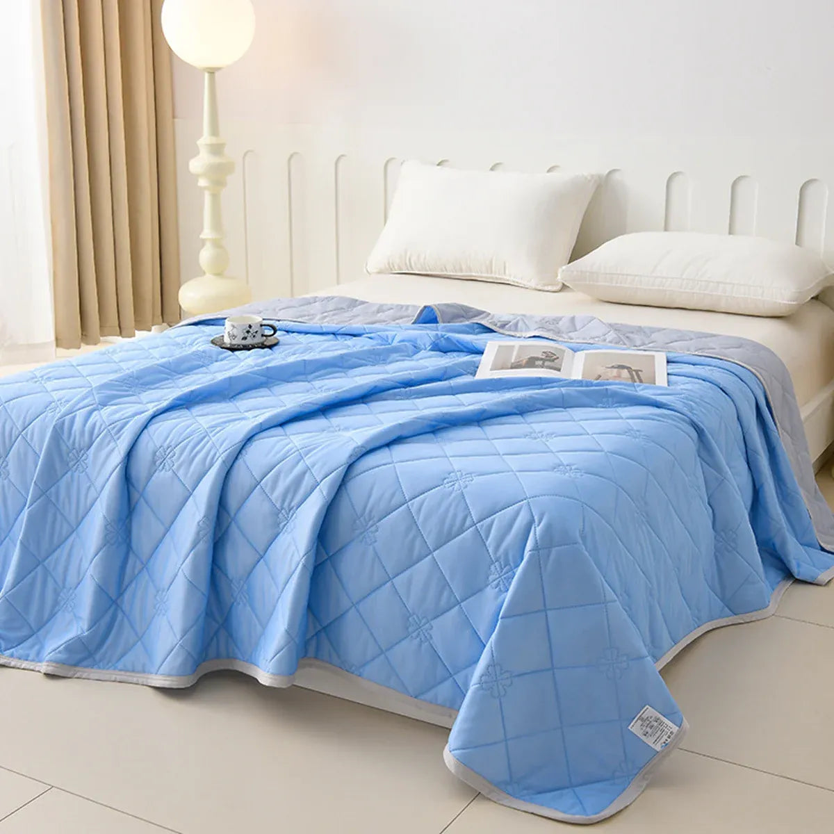 Cooling Summer Quilt 180 x 200cm Ice Silk Solid Colour Lightweight Comforter - Grey