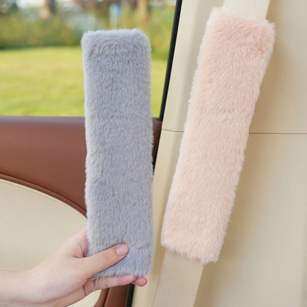 Winter Plush Shoulder Strap Cover Neck Cushion Pad for Comfortable Car Travel 2PCS - Black