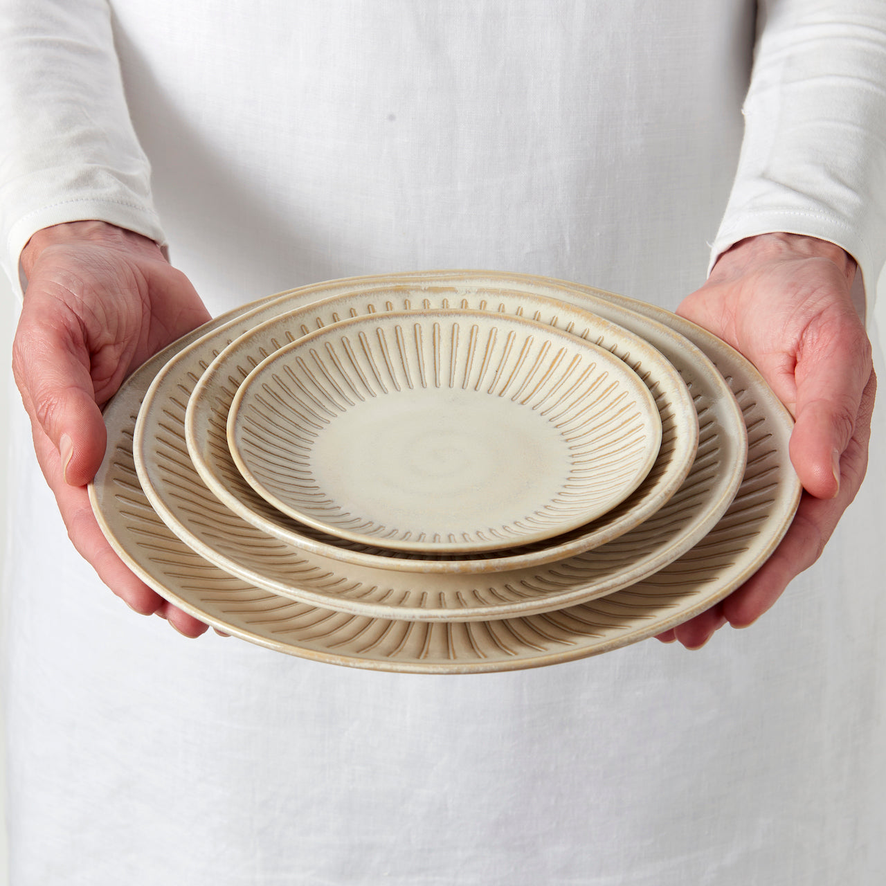 Saucer 14cm Ridged Alabaster Glaze