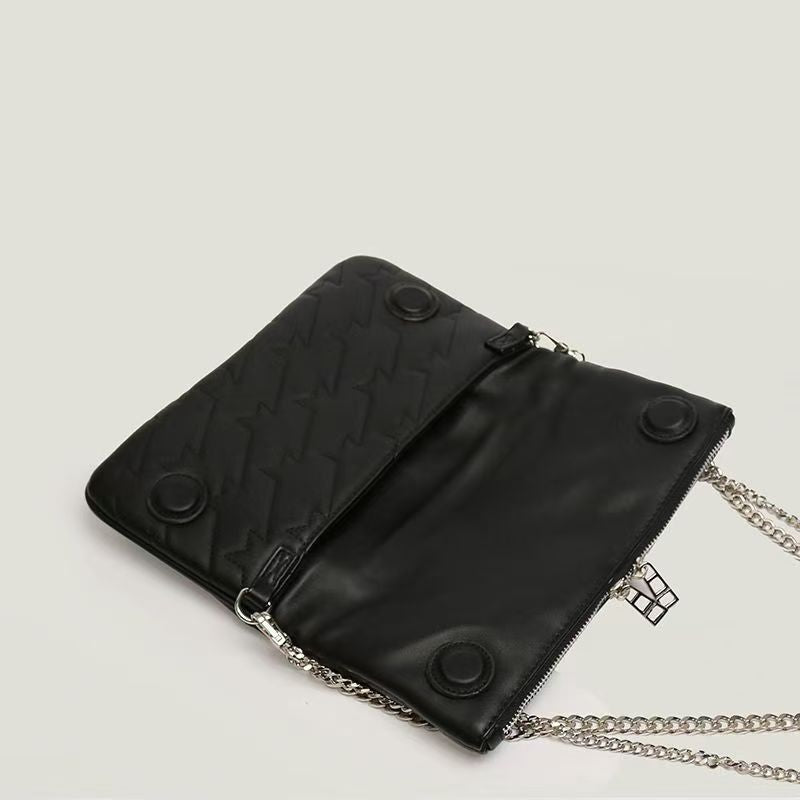 Chic Quilted Leather Crossbody Bag with Chain Strap & Tassel Detail(Black without tassels)