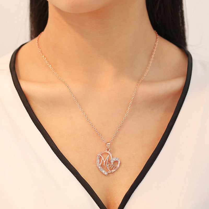 Yahai MOM Heart Pendant Necklace with Rhinestones - Adjustable 47+5cm Chain, Lightweight Alloy Jewelry for Mother's Day Gift, Everyday Wear & Special Occasions - Elegant Letter Design for Women