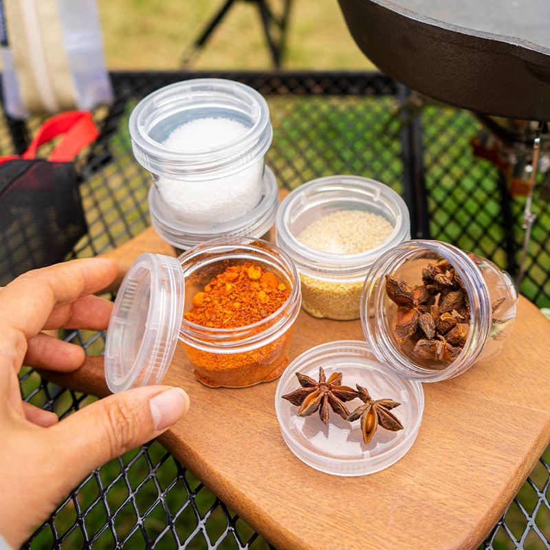 5-Piece Lightweight Stackable Outdoor Spice Jar Set for BBQ Picnic & Travel - Portable Camping Seasoning Kit with Black Mesh Storage Bag