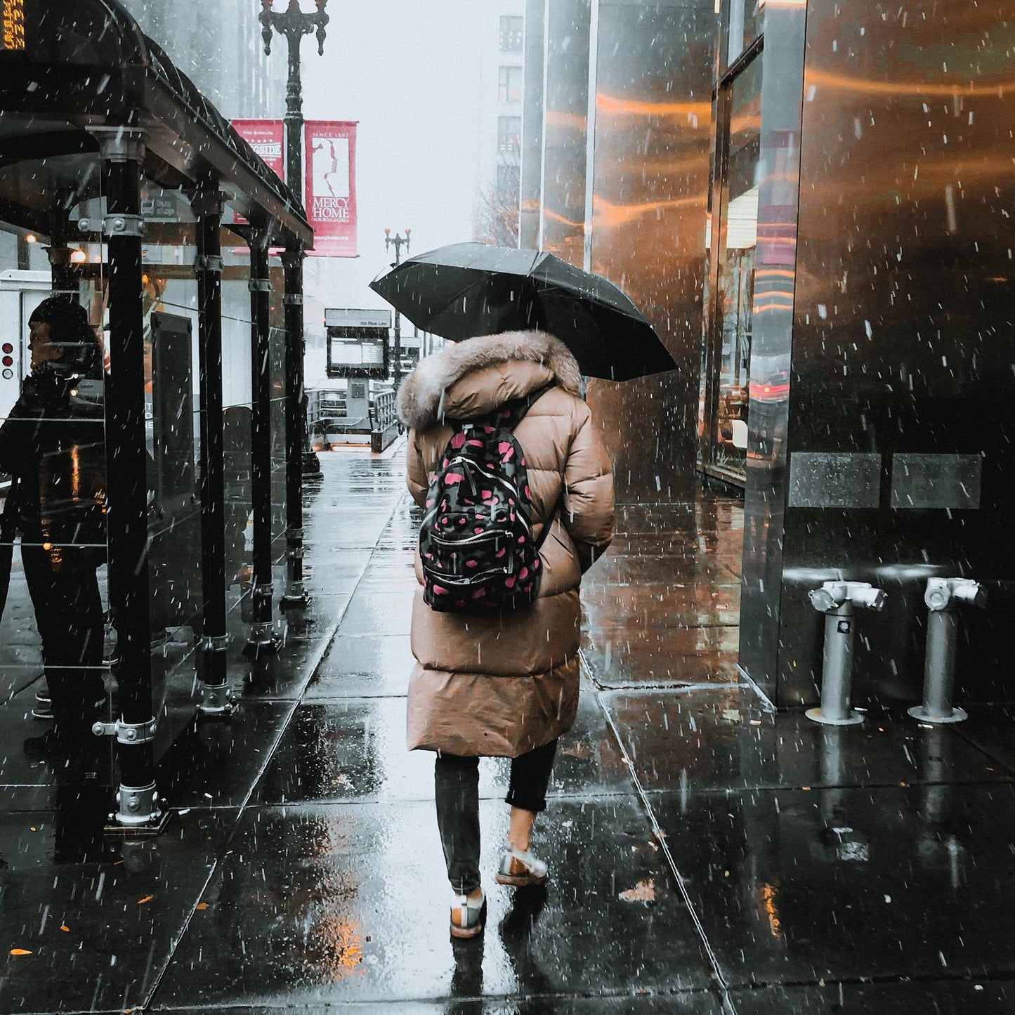 Wine Red 97CM Large Folding Automatic Travel Umbrella with 8 Reinforced Fiberglass Ribs - Lightweight Compact Rain & Sun Shield for Backpack Travel and Commuting