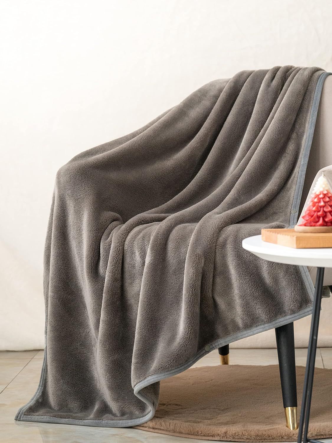 3-in-1 Portable Travel Blanket / Pillow / Wearable Shawl with Snap & Envelope Folding Design - 230GSM Soft Flannel Thickened Nap Blanket for Airplane Office Home, Space Saving & Machine Washable, Pink 40 x 60 inch