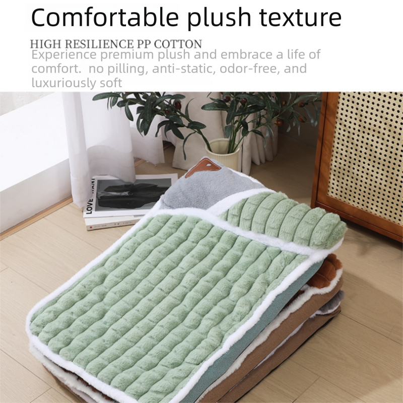 Green L size Luxury Plush Pet Sleeping Mat, Thickened Warm Pet Bed Cushion for Dogs and Cats, Soft Fabric Pet Sofa Pad with Non-Slip Waterproof Base