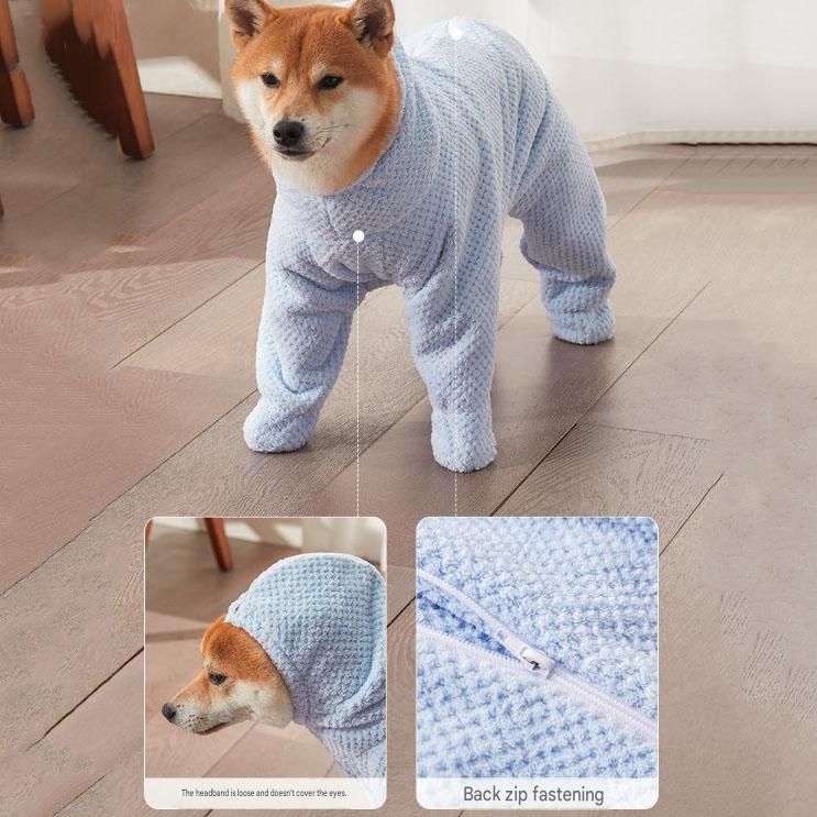 Pet Wearable Bathrobe Towel (Size M) - Quick-drying, absorbent full-body cover with hood and zipper, suitable for dog and cat grooming